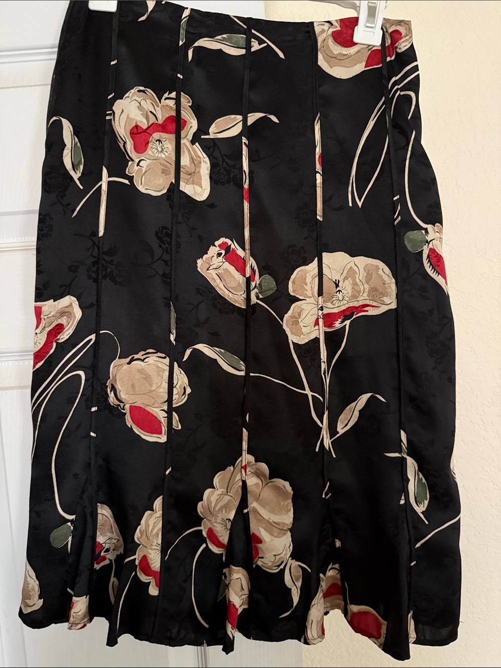 Jones New York Black A-Line Skirt with Red and Cream Floral Accents